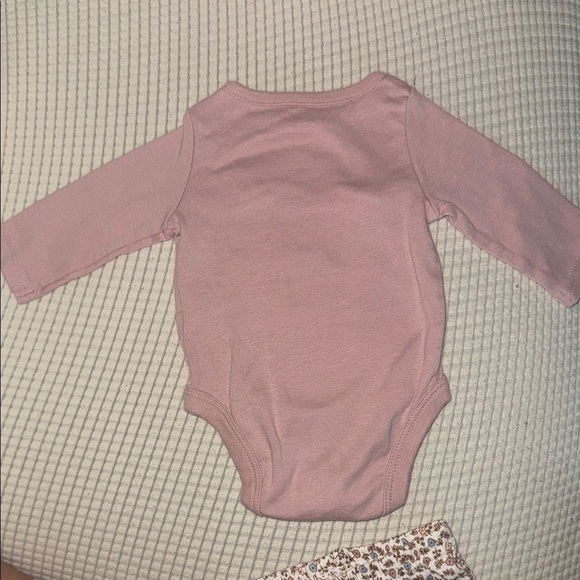 Carter's Mauve Cat Bodysuit and Floral Pants Set - Picture 7 of 7